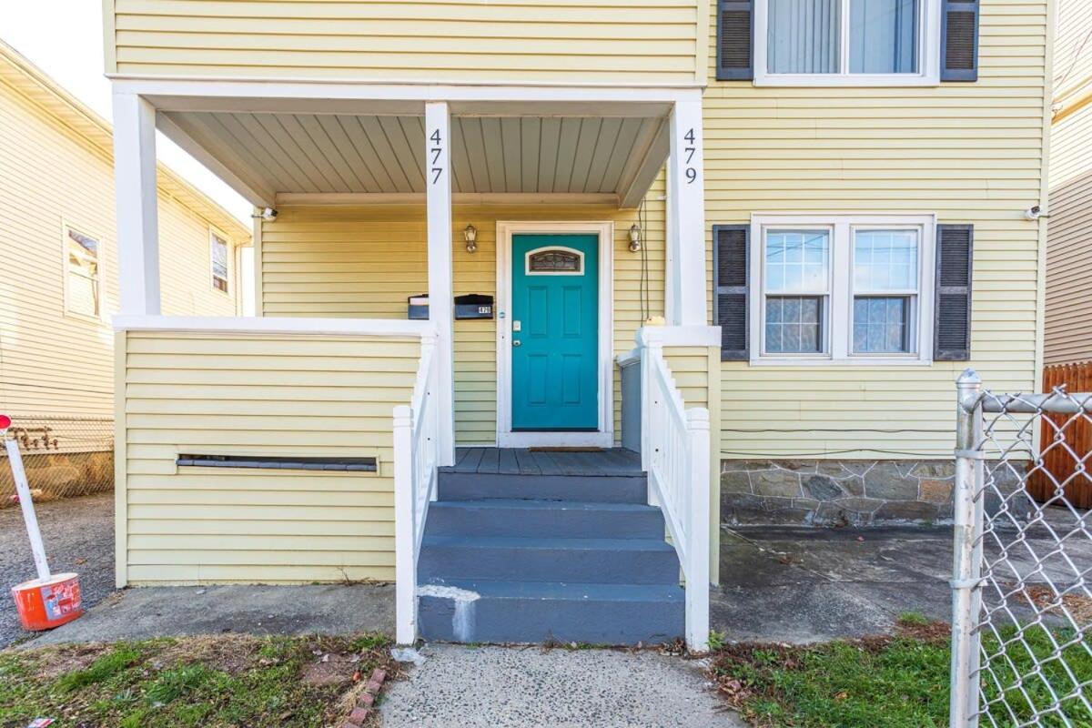 The Blue Sapphire 2Br 2 King Beds & Ample Backyard Apartment Bridgeport Exterior photo