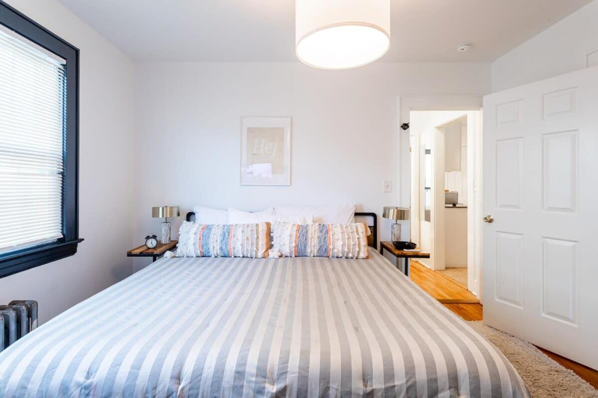 The Blue Sapphire 2Br 2 King Beds & Ample Backyard Apartment Bridgeport Exterior photo