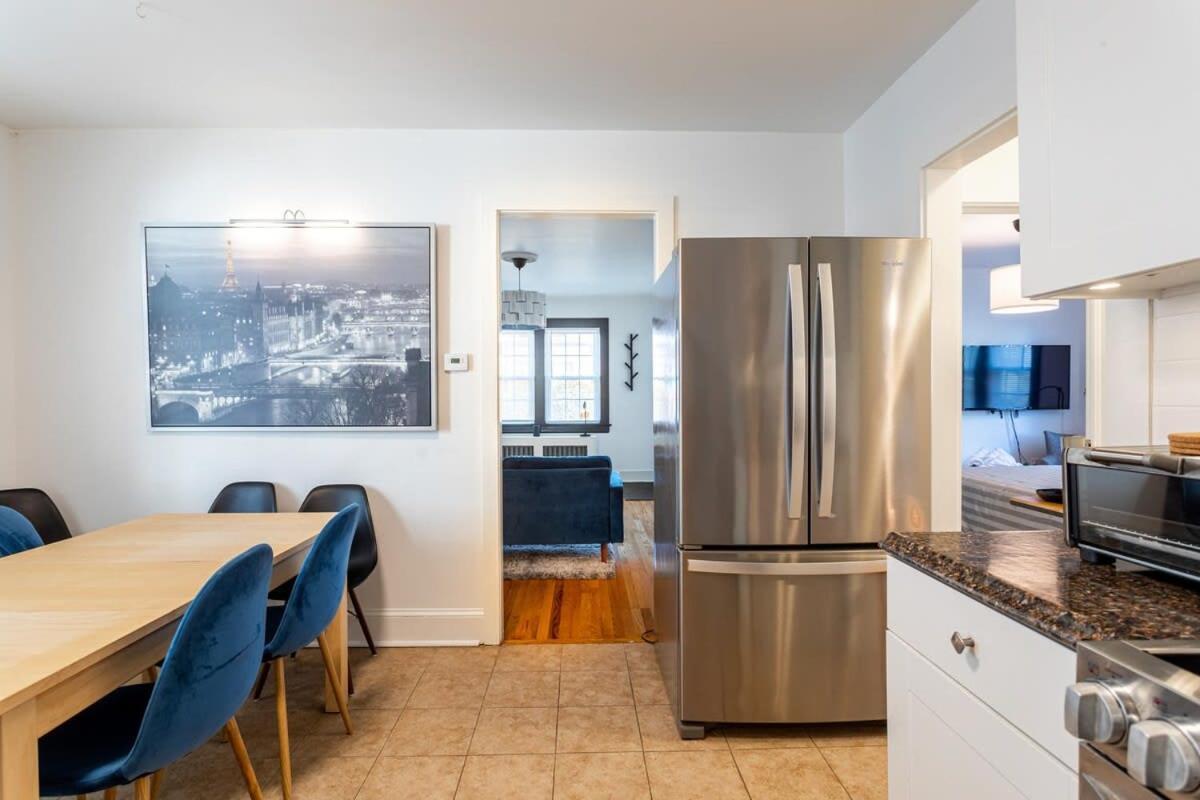 The Blue Sapphire 2Br 2 King Beds & Ample Backyard Apartment Bridgeport Exterior photo